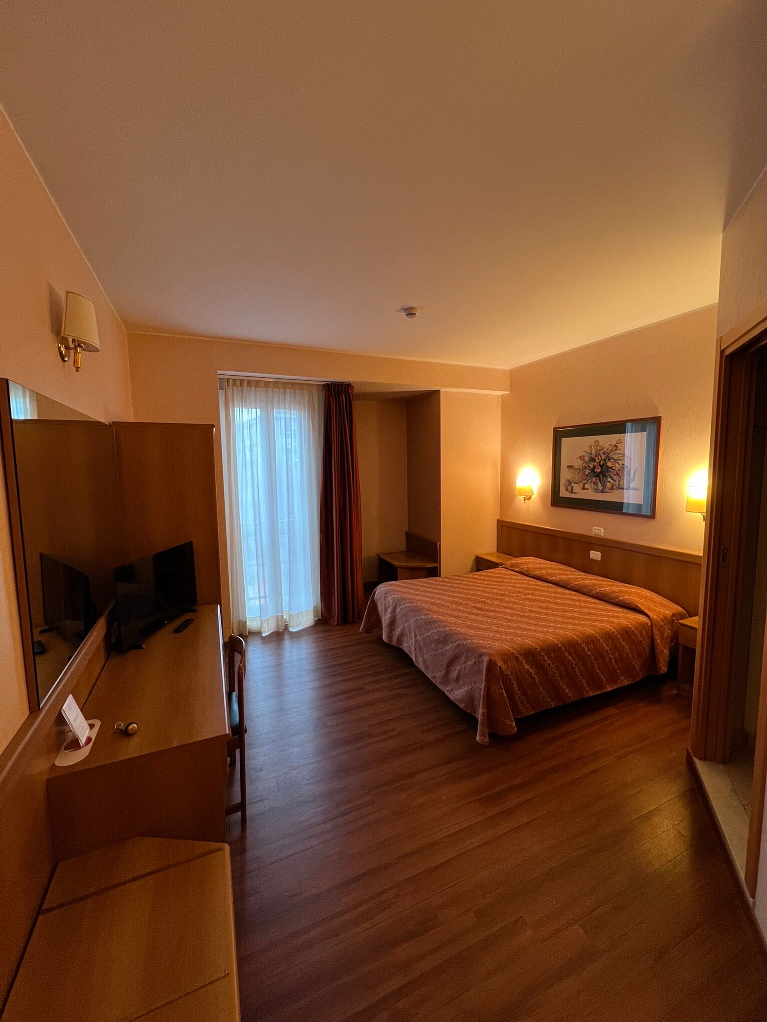 Hotel Esperia-官方