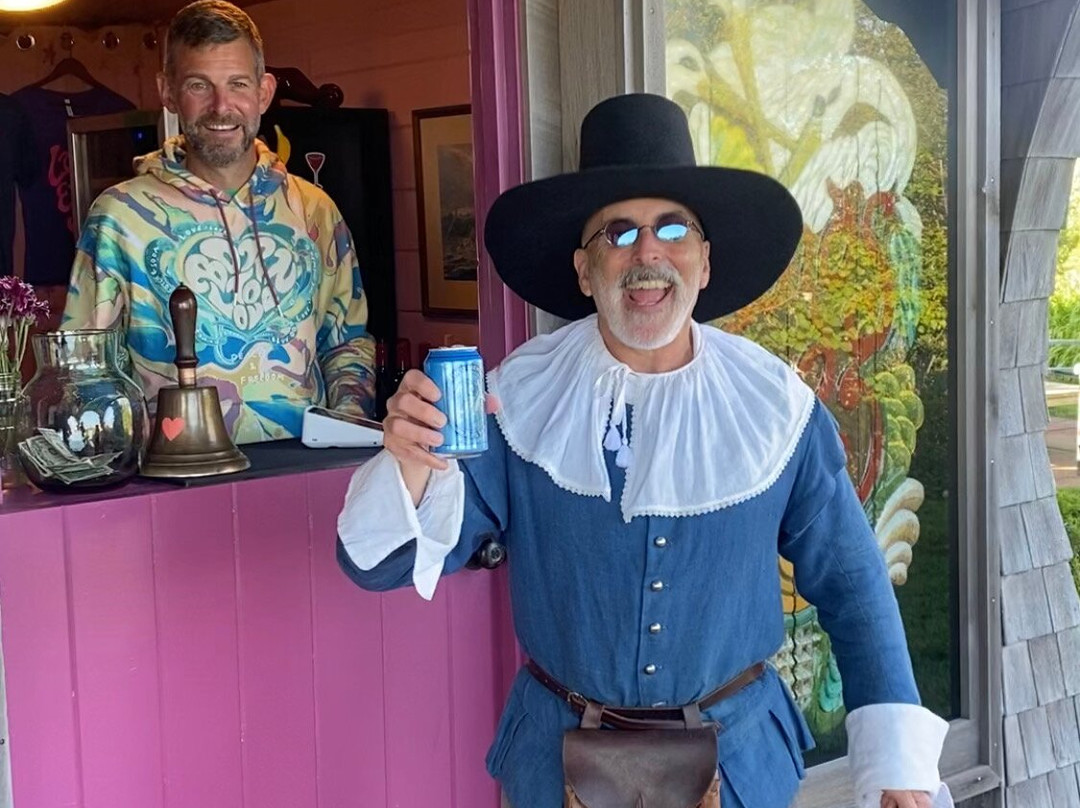 Land's End Inn主图