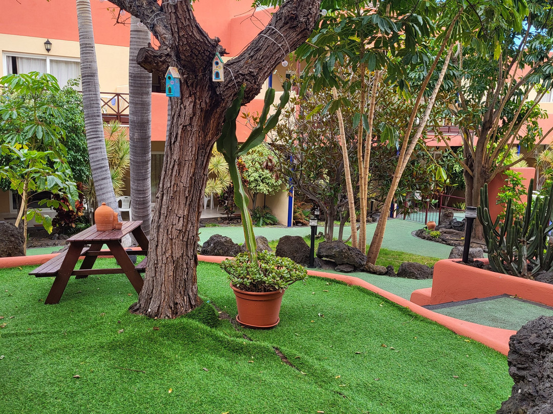 El Cerrito Apartamentos主图