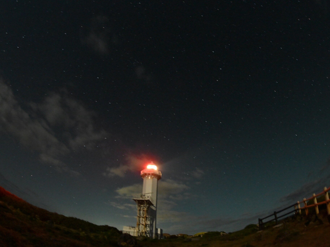 Higashi Hennazaki Lighthouse-宫古岛市必去景点