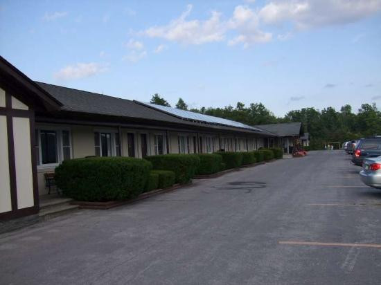 Howe Caverns Motel主图