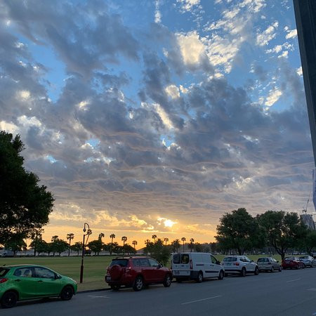 城市海洋酒店主图