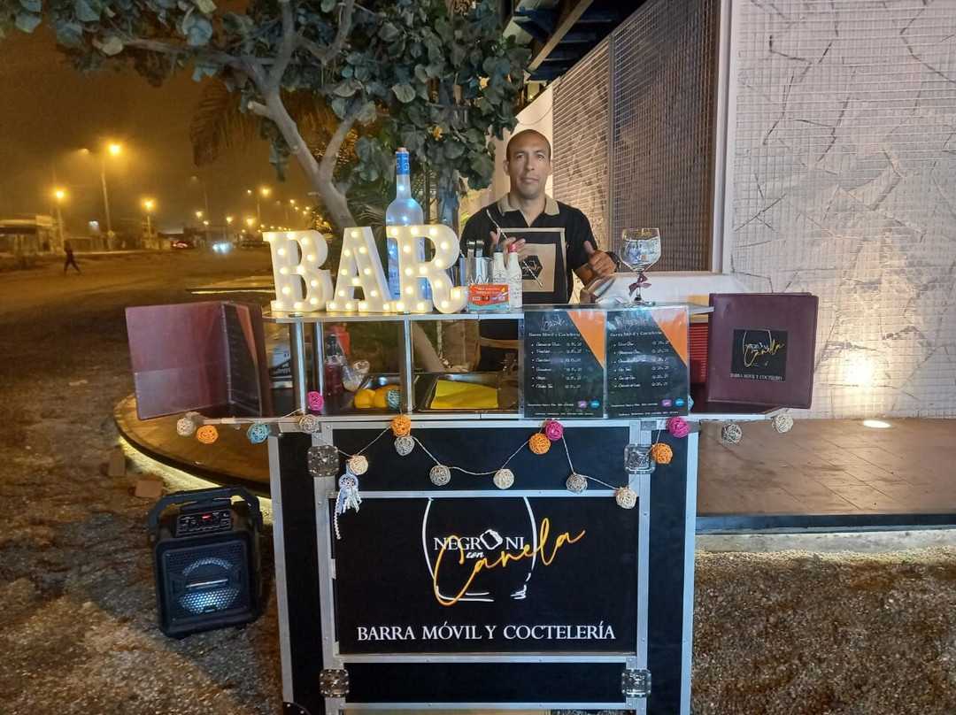 Negroni Con Canela Bar