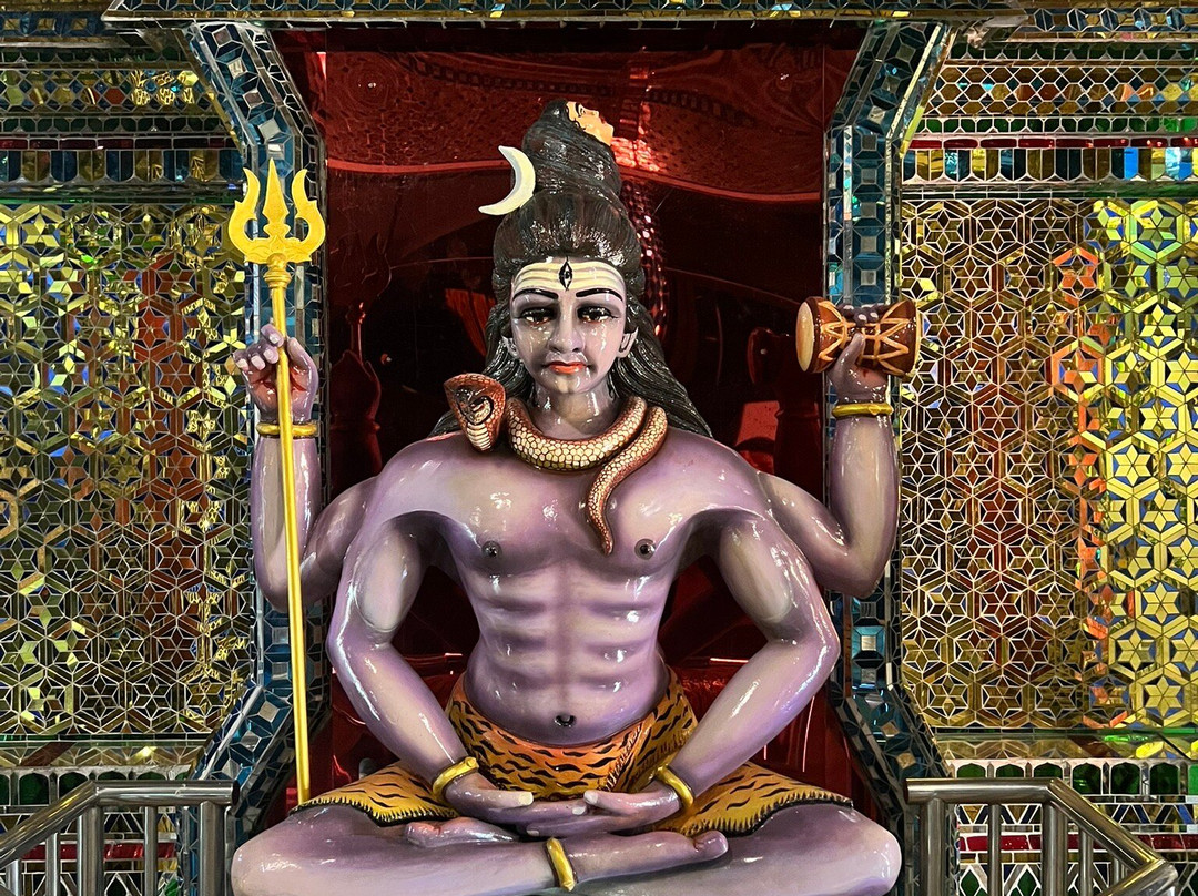 Arulmigu Sri Rajakaliamman Glass Temple-新山必去景点