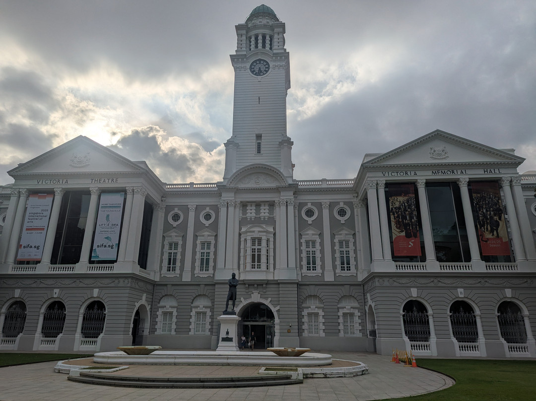 维多利亚剧院及音乐堂-新加坡必去景点