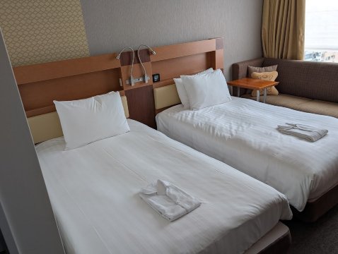 东京锦系町乐天城市酒店-客卧