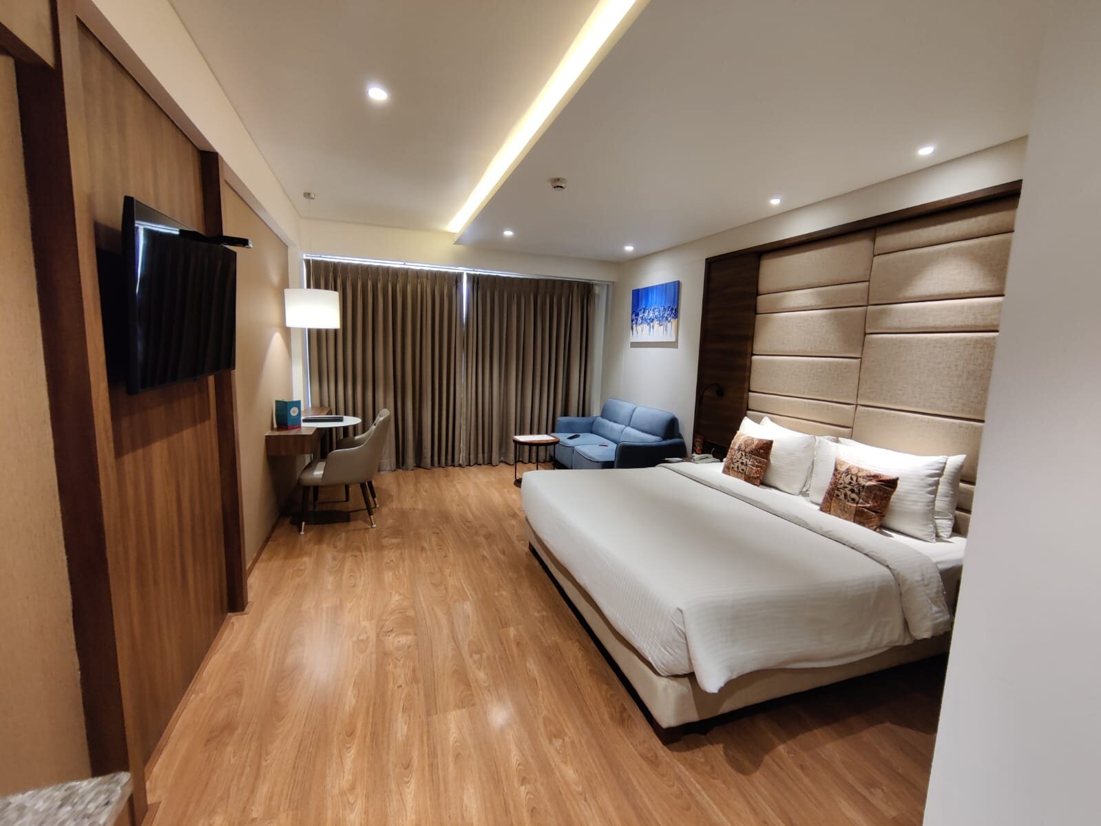 Regenta Fairlark Vadodara-客卧