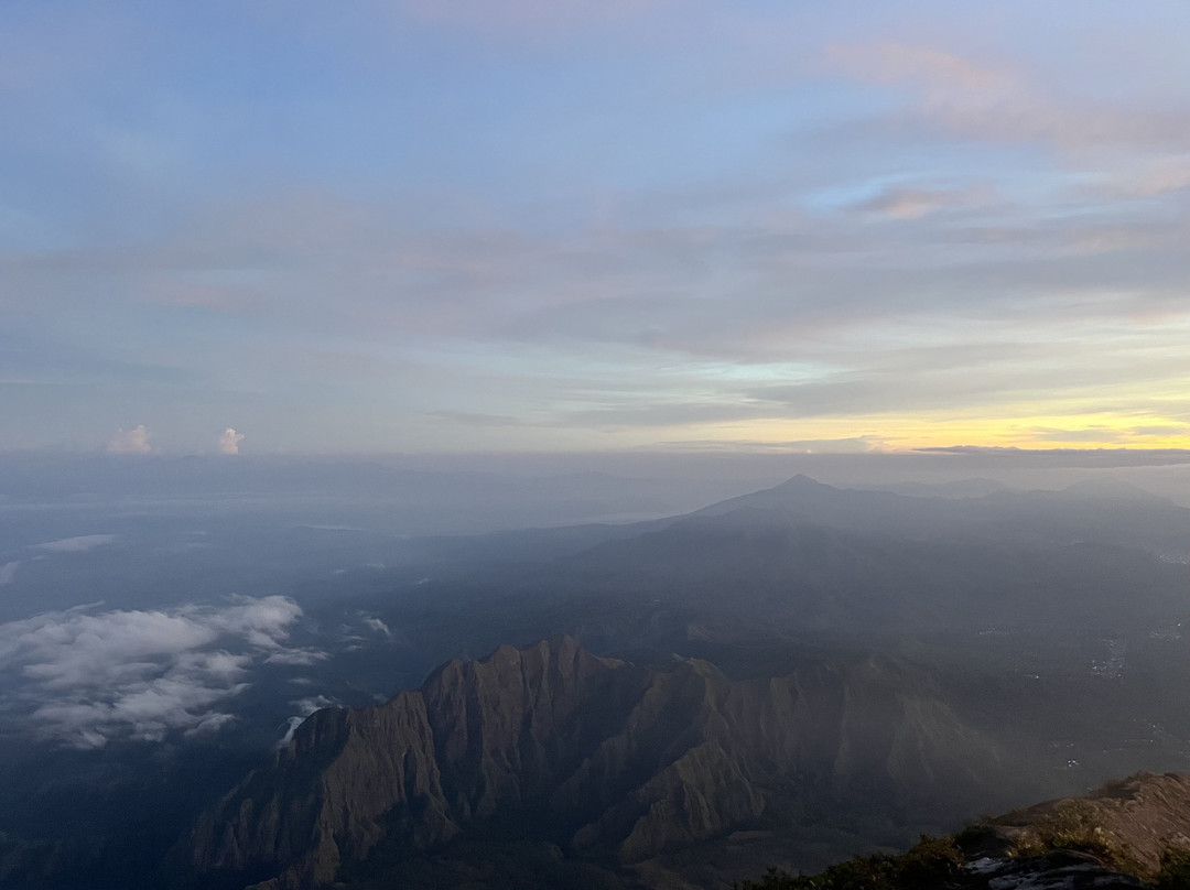 Mount Inerie Peak景点图片
