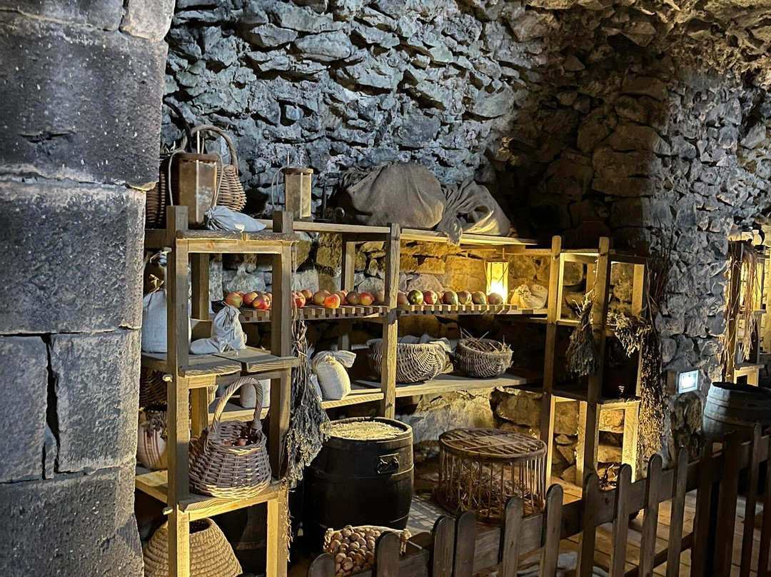 Château de Murol景点图片