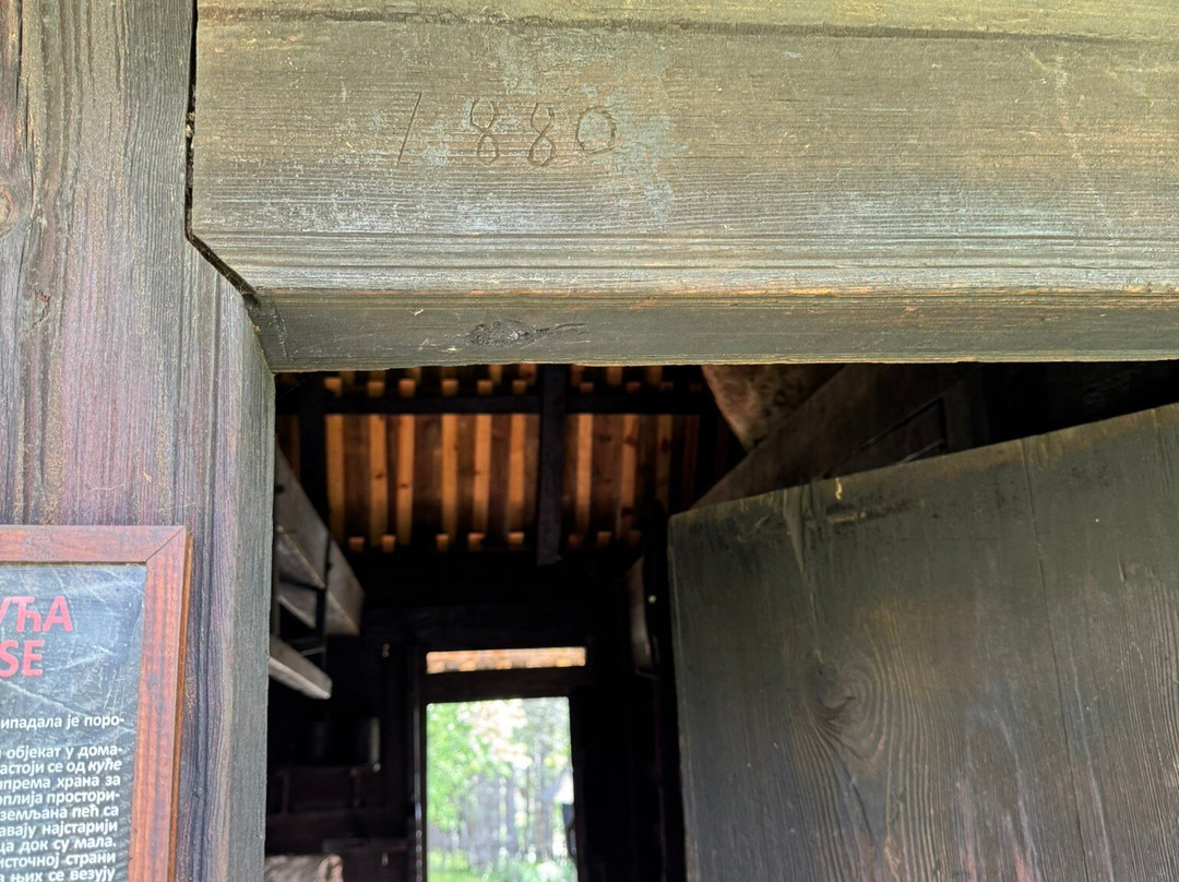 Sirogojno-兹拉蒂博尔必去景点
