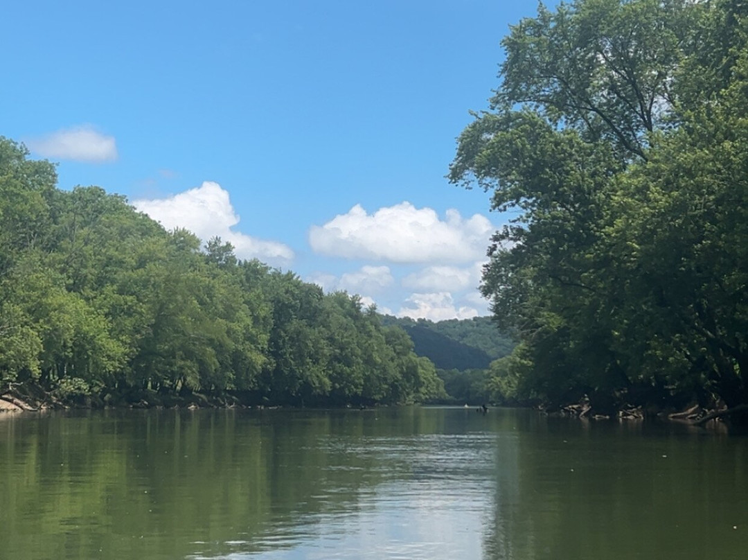 Canoe the Caney-Silver Point必去景点