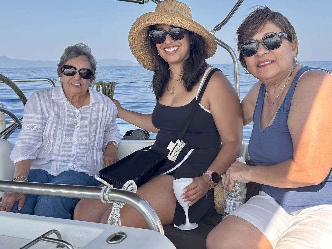 Agia Anna Daily Cruises