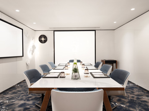 巴黎共和万丽酒店主图