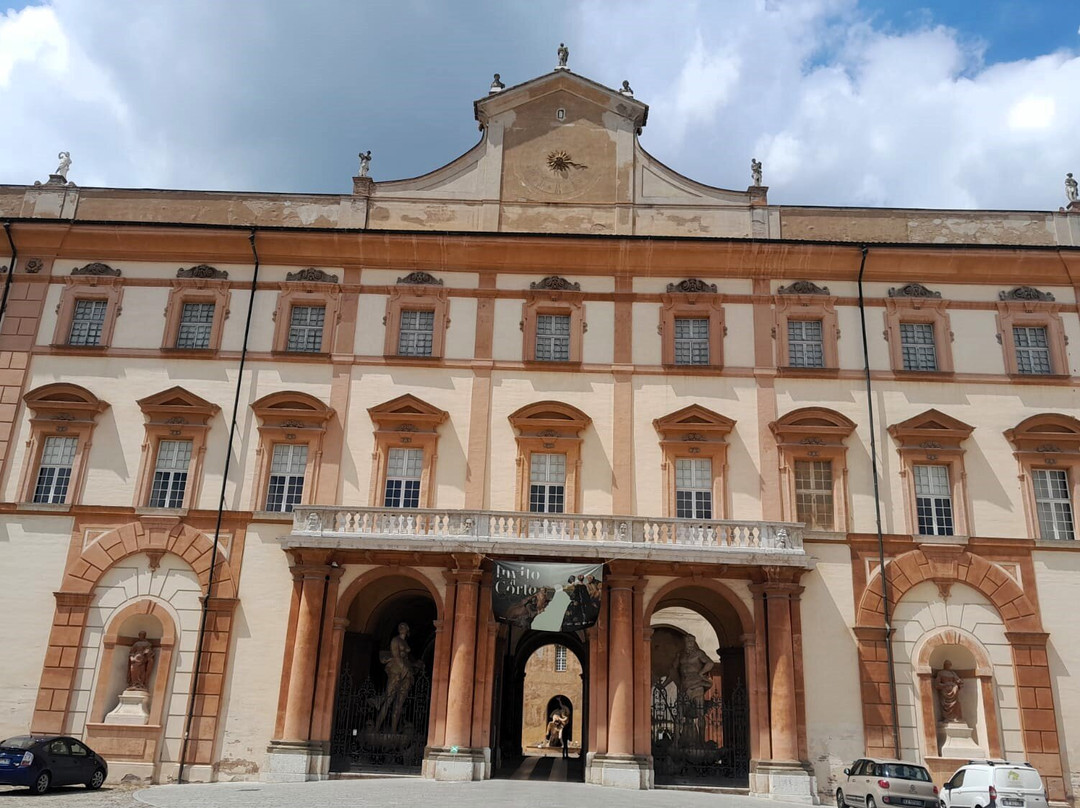 Palazzo Ducale-萨索洛必去景点