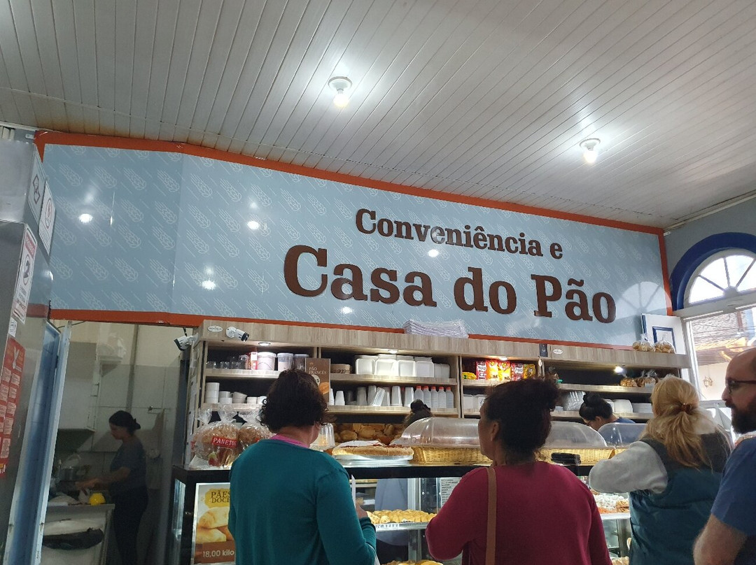 Conveniência e casa do pão