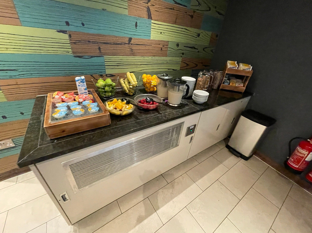 Premier Inn Haywards Heath hotel主图