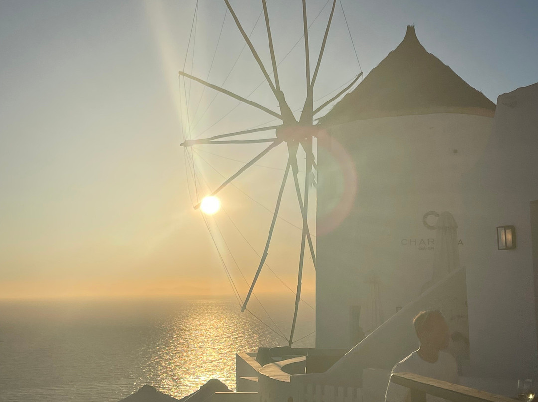 Sun Spirit Cocktail Bar-伊亚必去景点