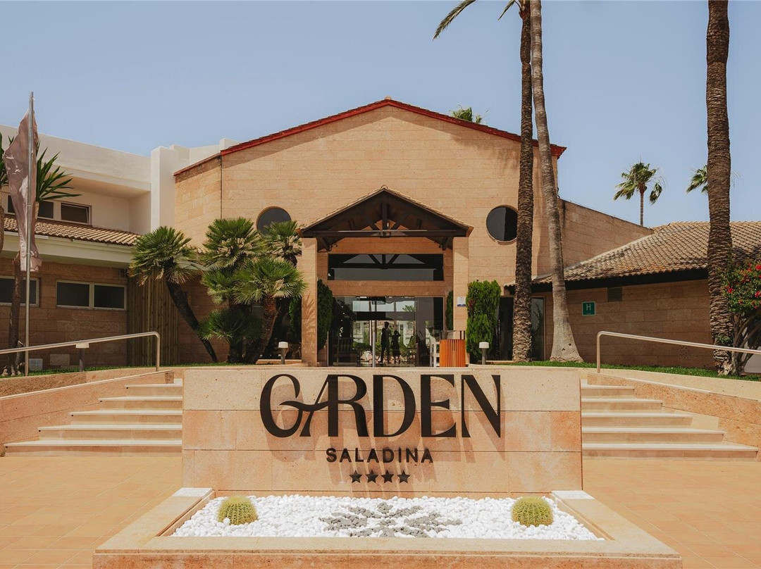 Garden Saladina