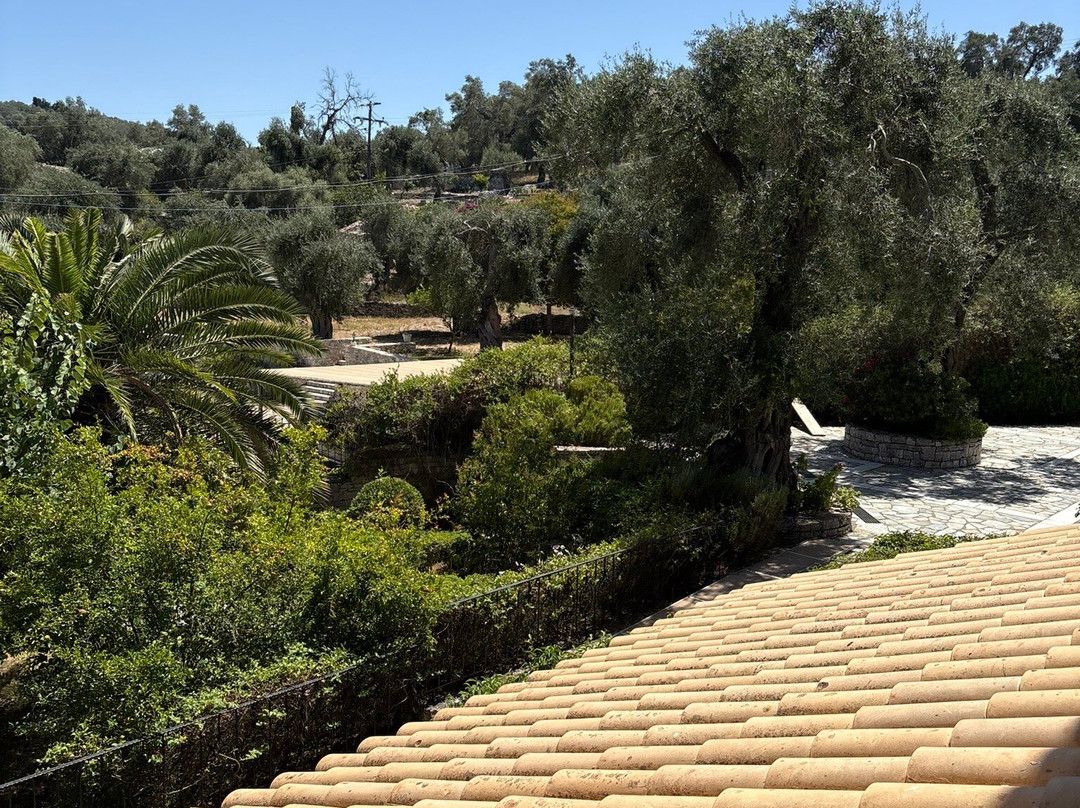 Paxos Club Resort & Spa主图