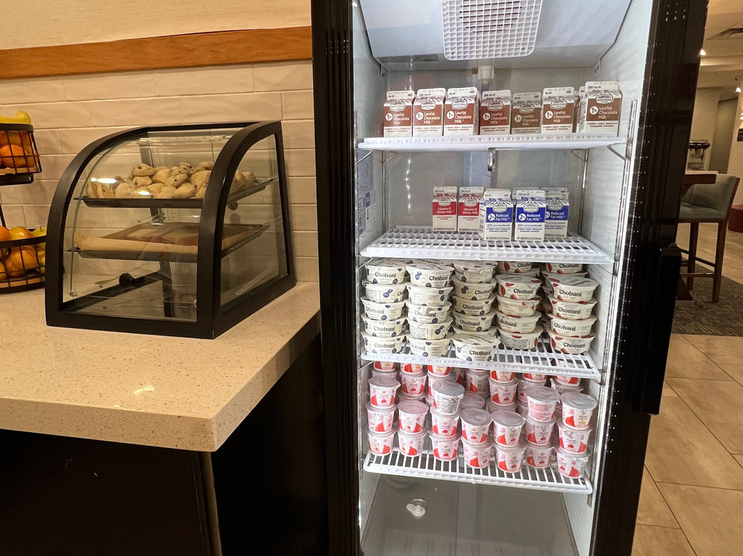 Hampton Inn Birmingham I-65 / Lakeshore Drive主图