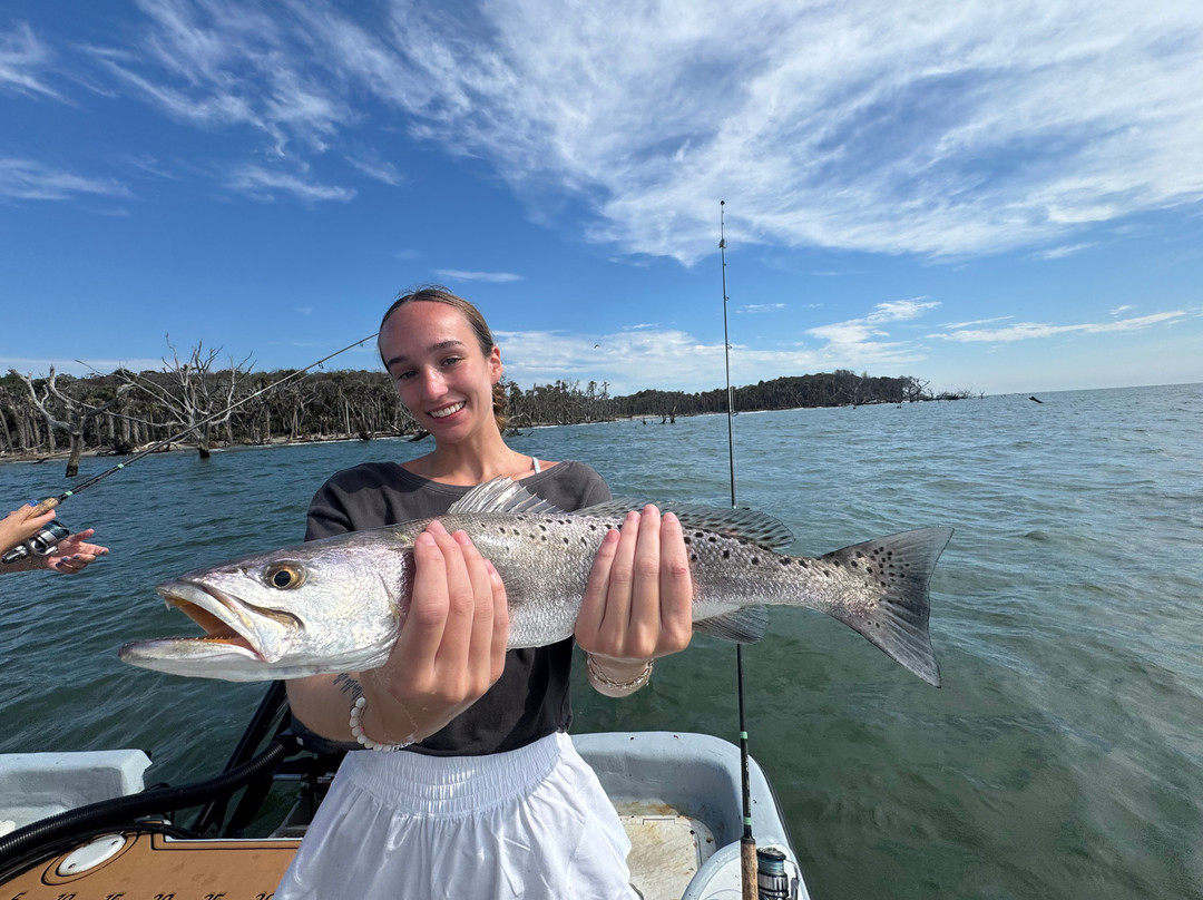 Charleston Fishfinder Charters-棕榈岛必去景点