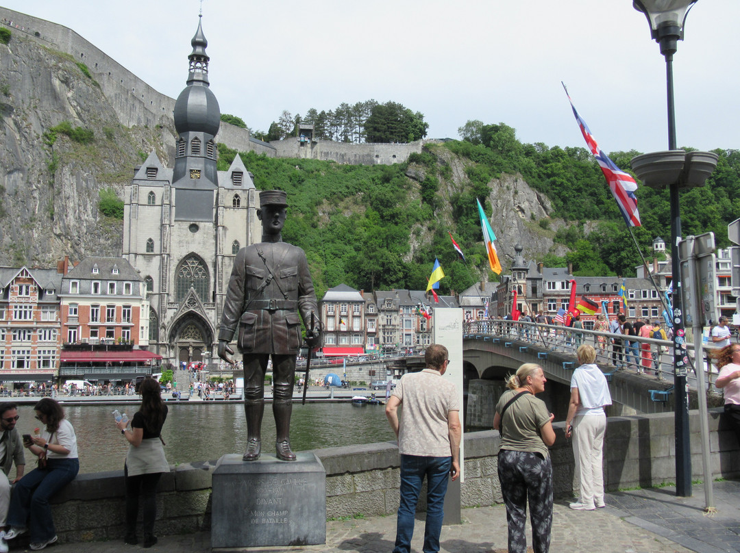 Charles de Gaulle Statue-迪南必去景点