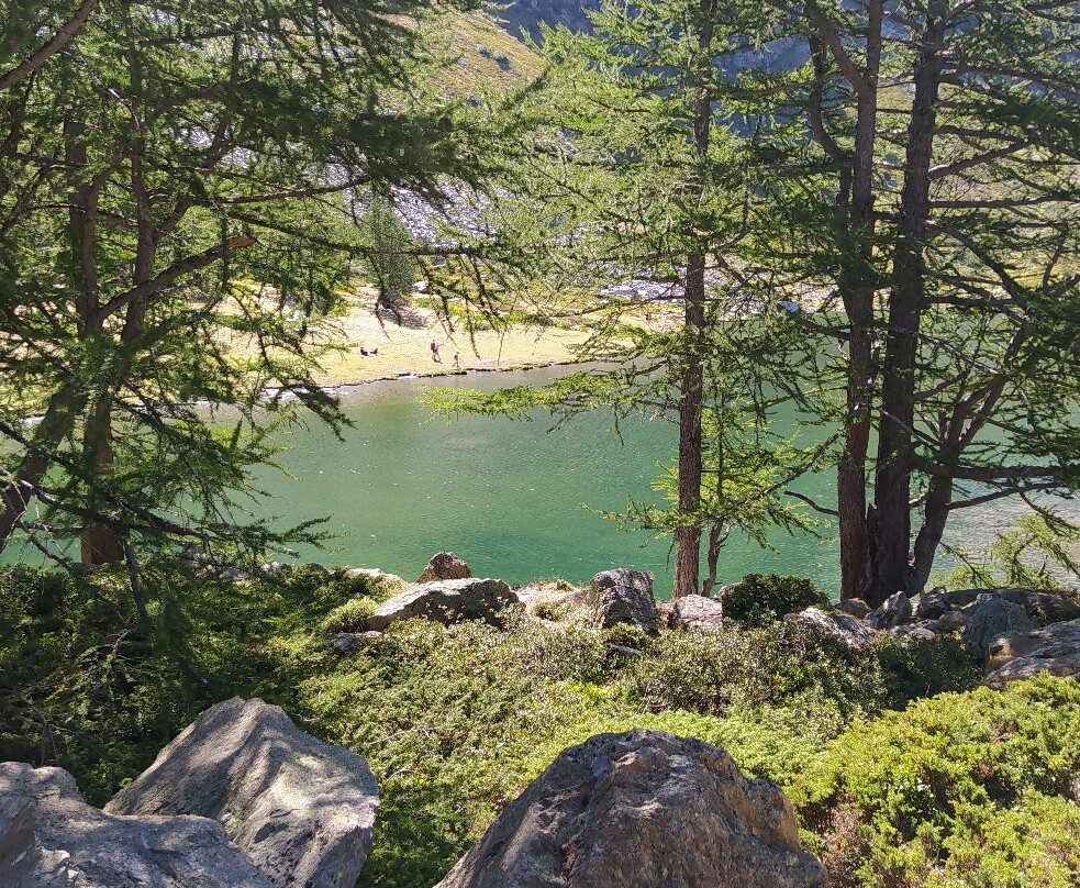 Lago d'Arpy-Morgex必去景点