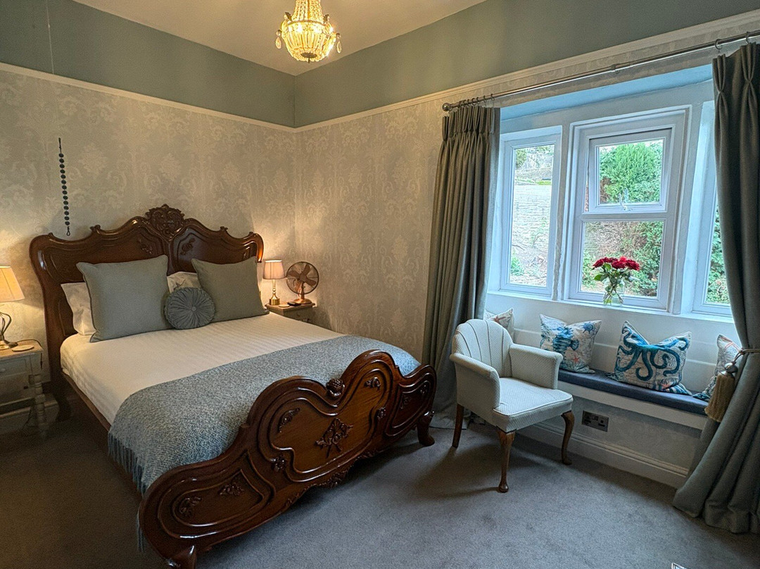 Shibden Hall View at Hough House主图