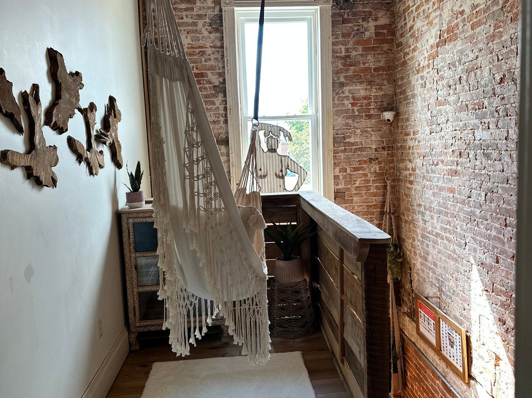 Juste Moi Yoga & Spa-Perryville必去景点