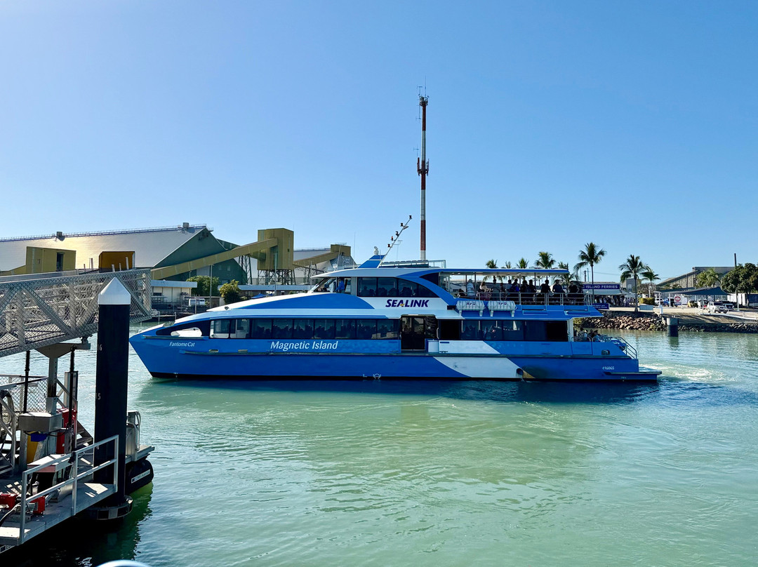 SeaLink Queensland - Magnetic Island Ferry Services-汤斯维尔必去景点