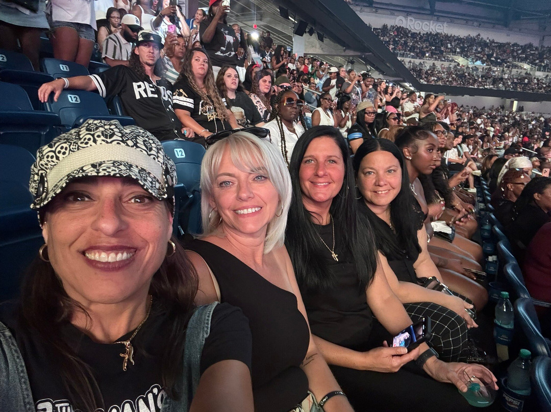 Ford Field-底特律必去景点