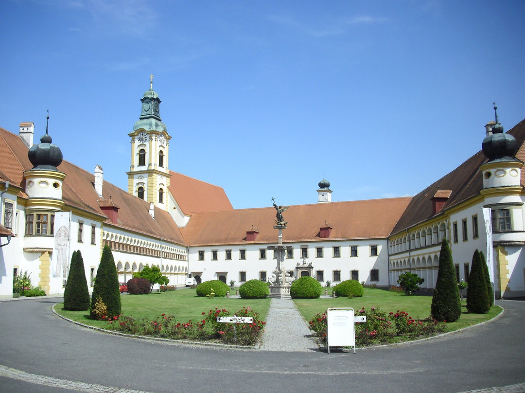 Stift Reichersberg-Reichersberg必去景点