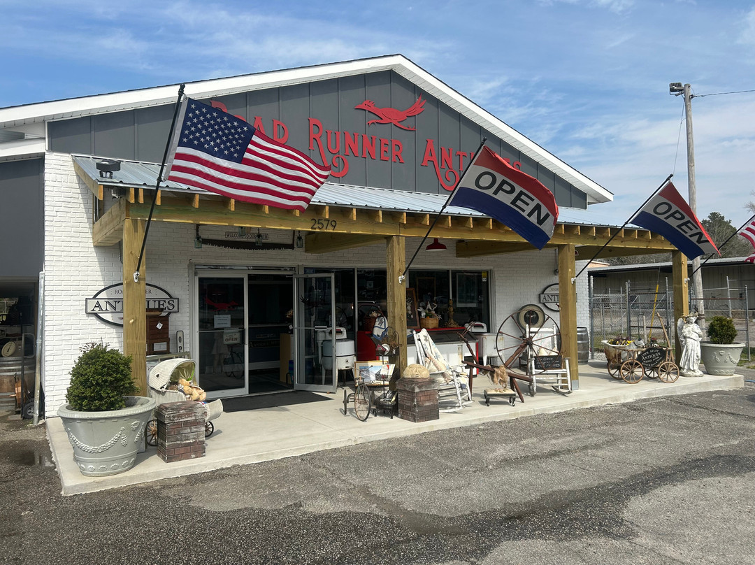 RoadRunner Antiques & More-Conway必去景点