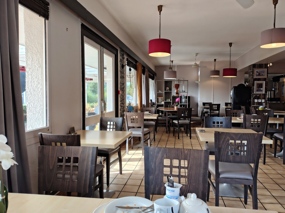 Brit Hotel Besancon L'Horloge主图