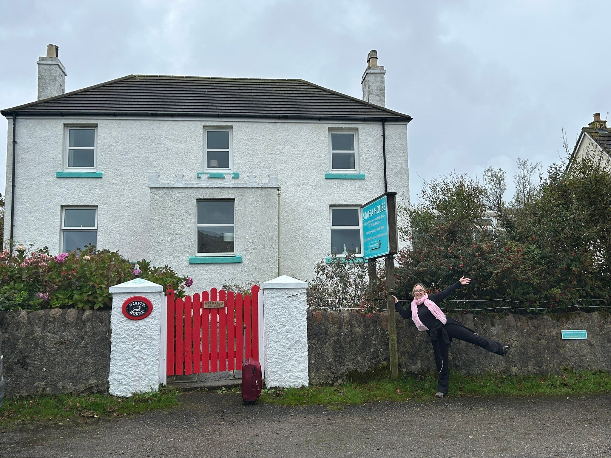 Staffa House-官方