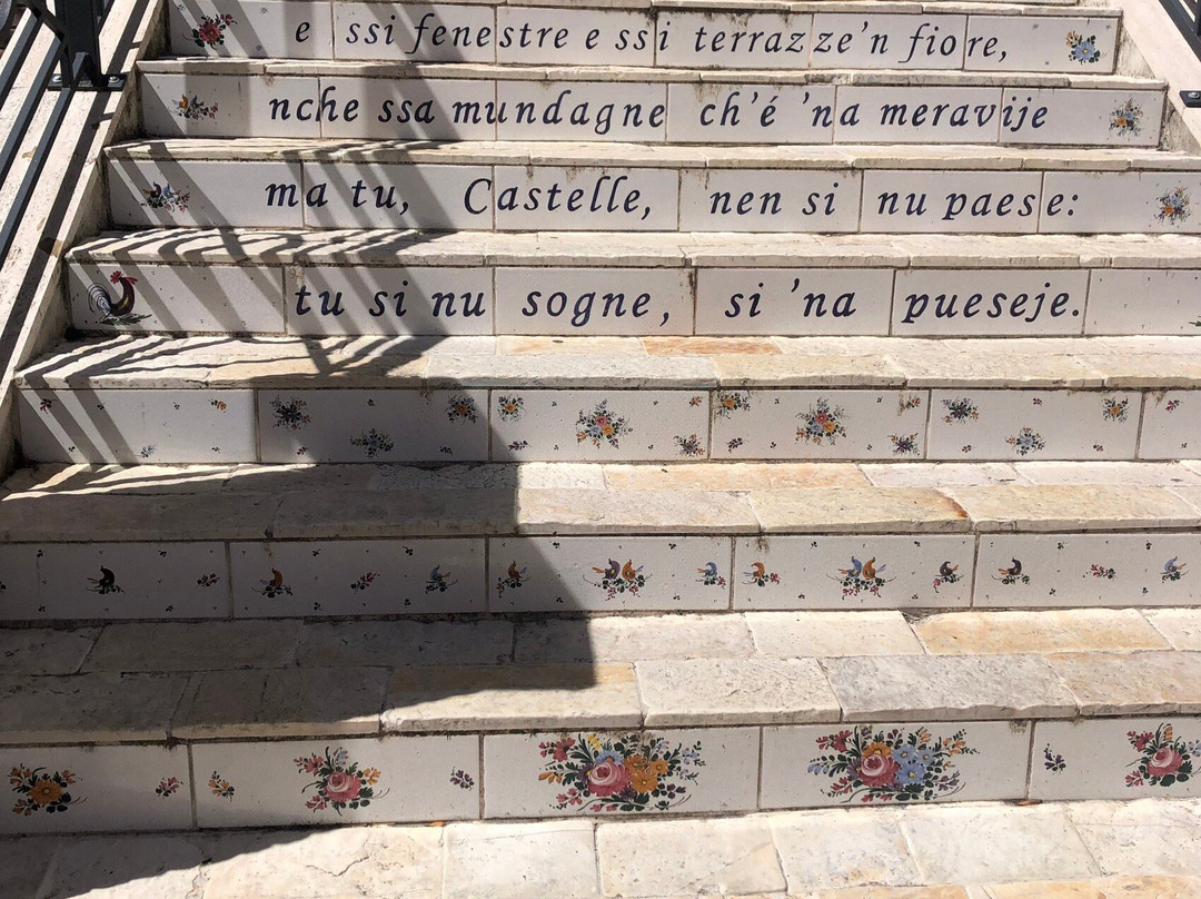 La Scalinata Con La Poesia