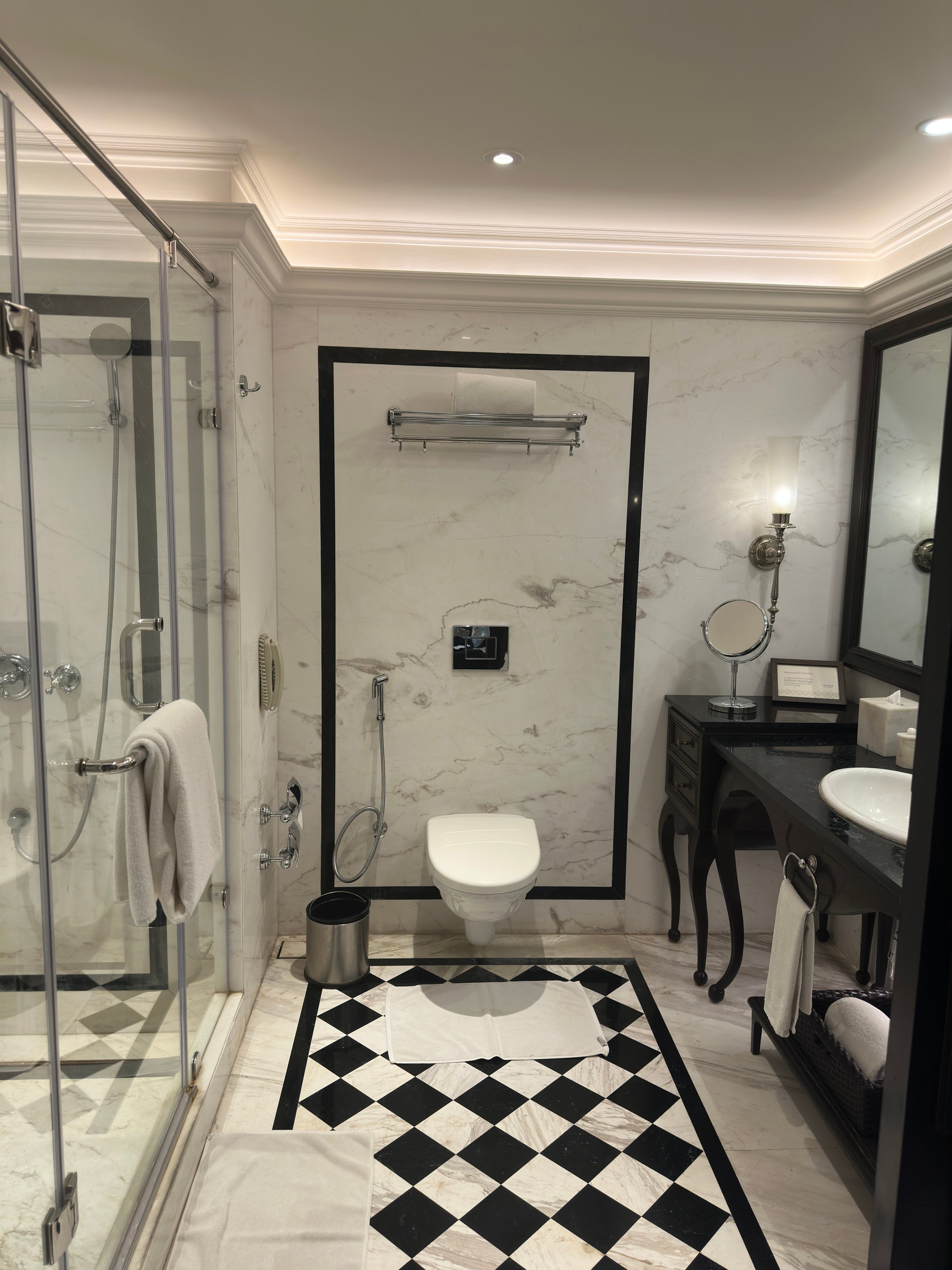 Aurika, Udaipur – Luxury By Lemon Tree-浴室