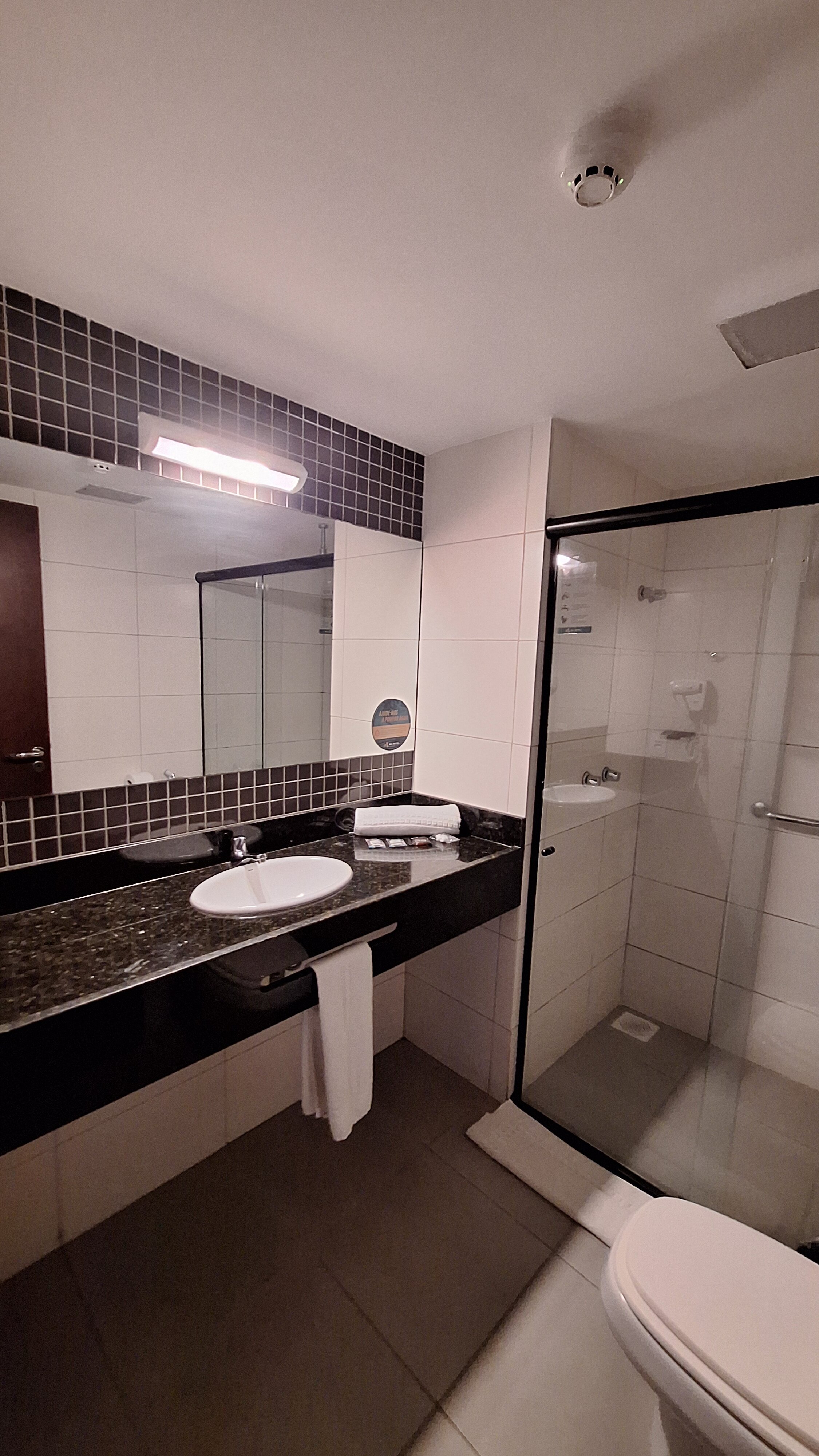 WA Hotel Caruaru-浴室