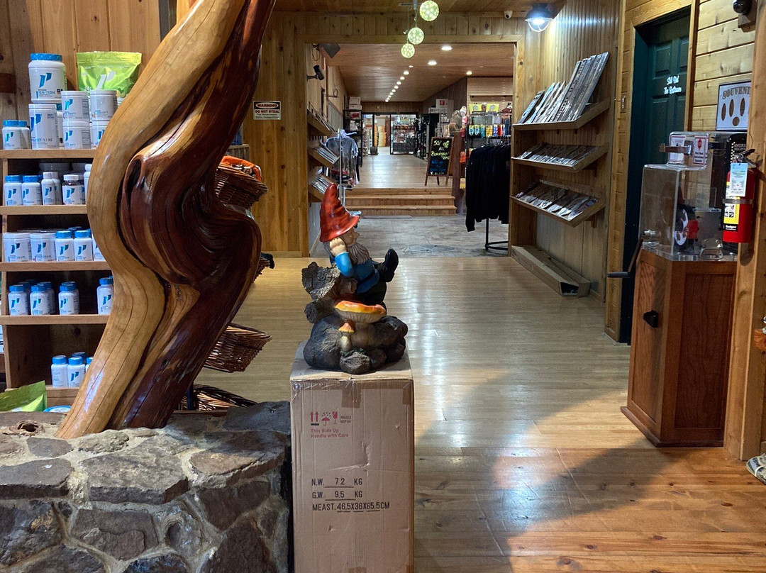 Fanning 66 Outpost-丘巴必去景点