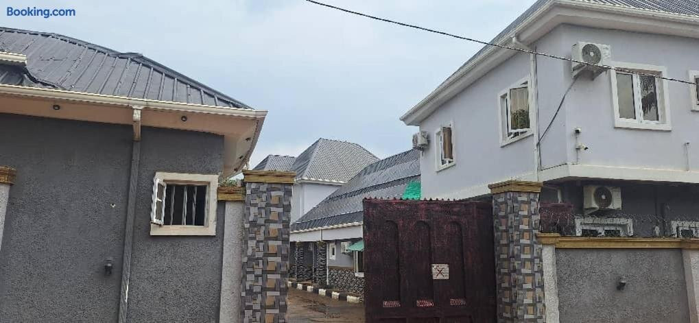 Sudus Hotel And Lounge