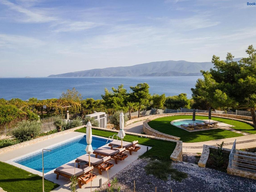 Cavos Boutique Homes