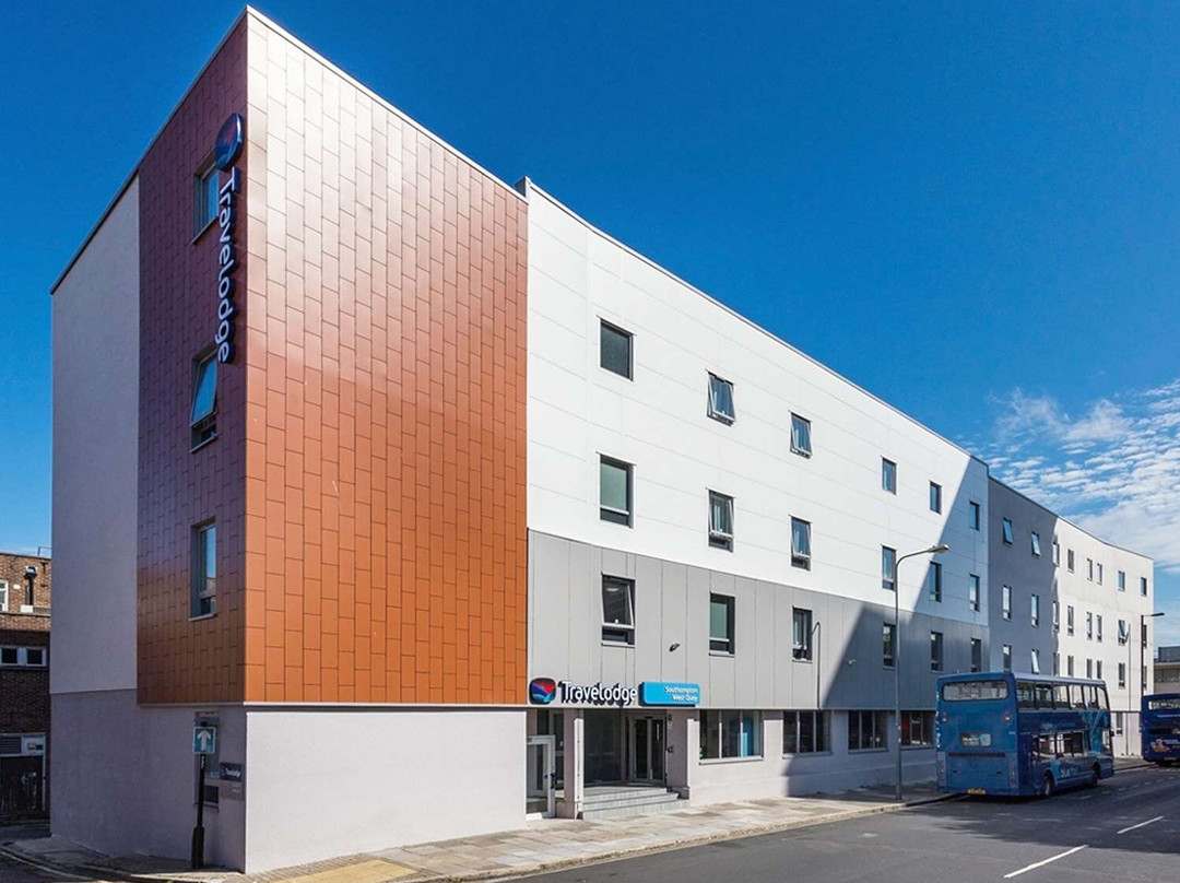 Travelodge Southampton Central Hotel