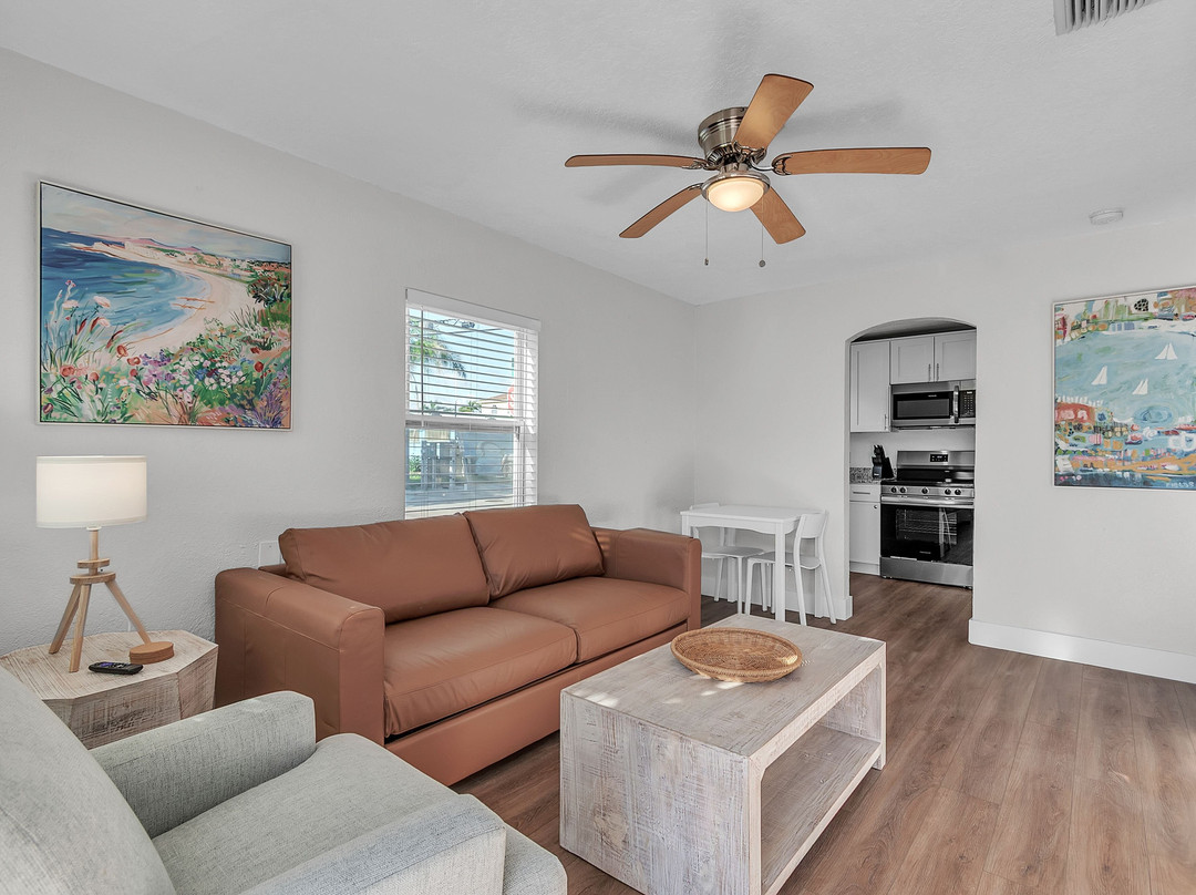 The Bungalows Resort主图