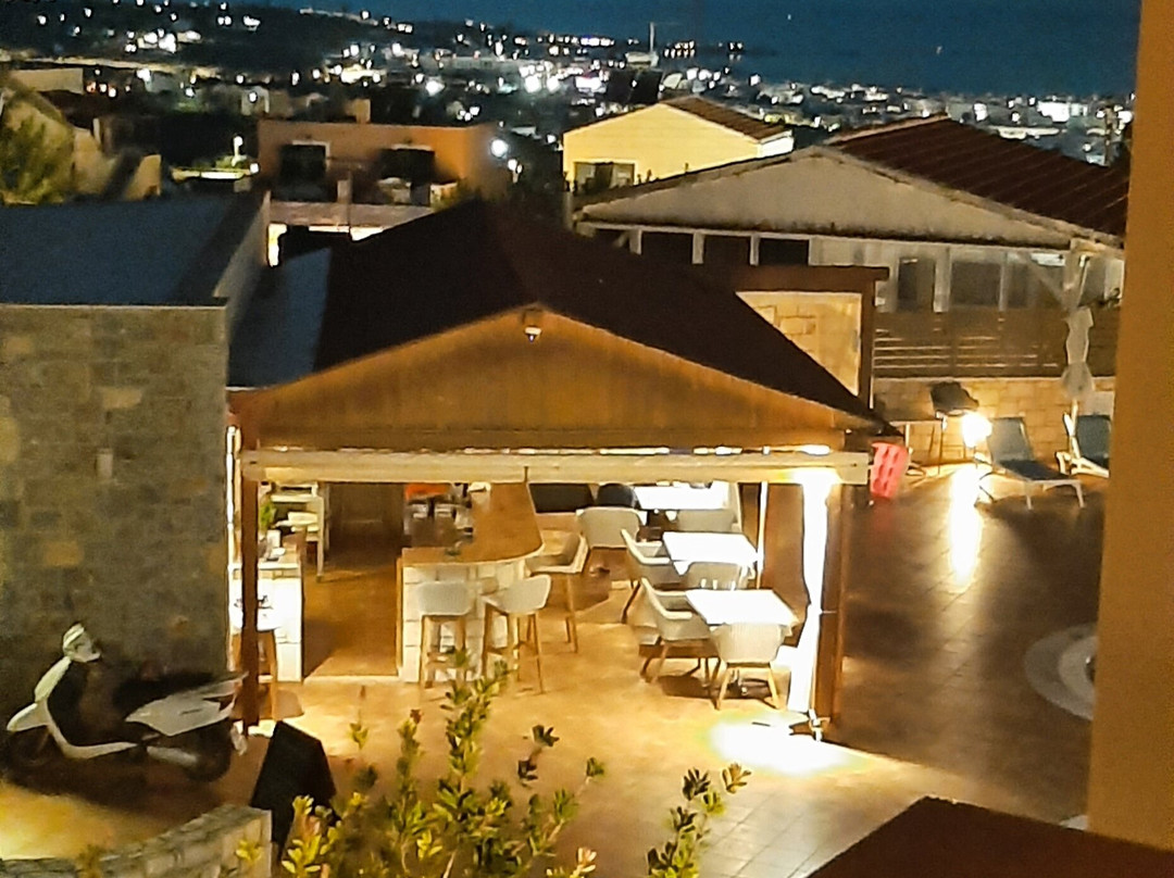 Pilot's Villas Luxury Suites主图