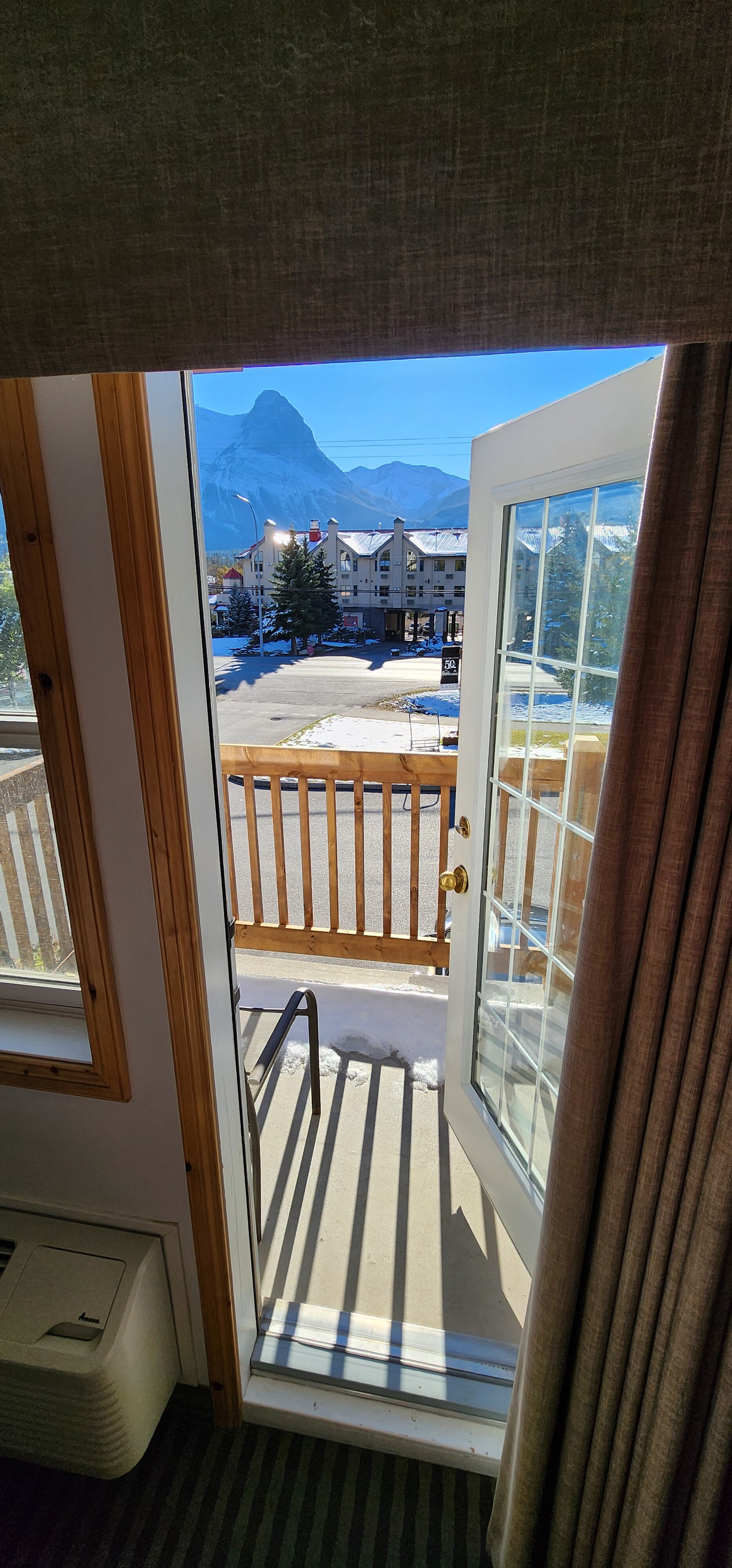 Canmore Rocky Mountain Inn-酒店景观