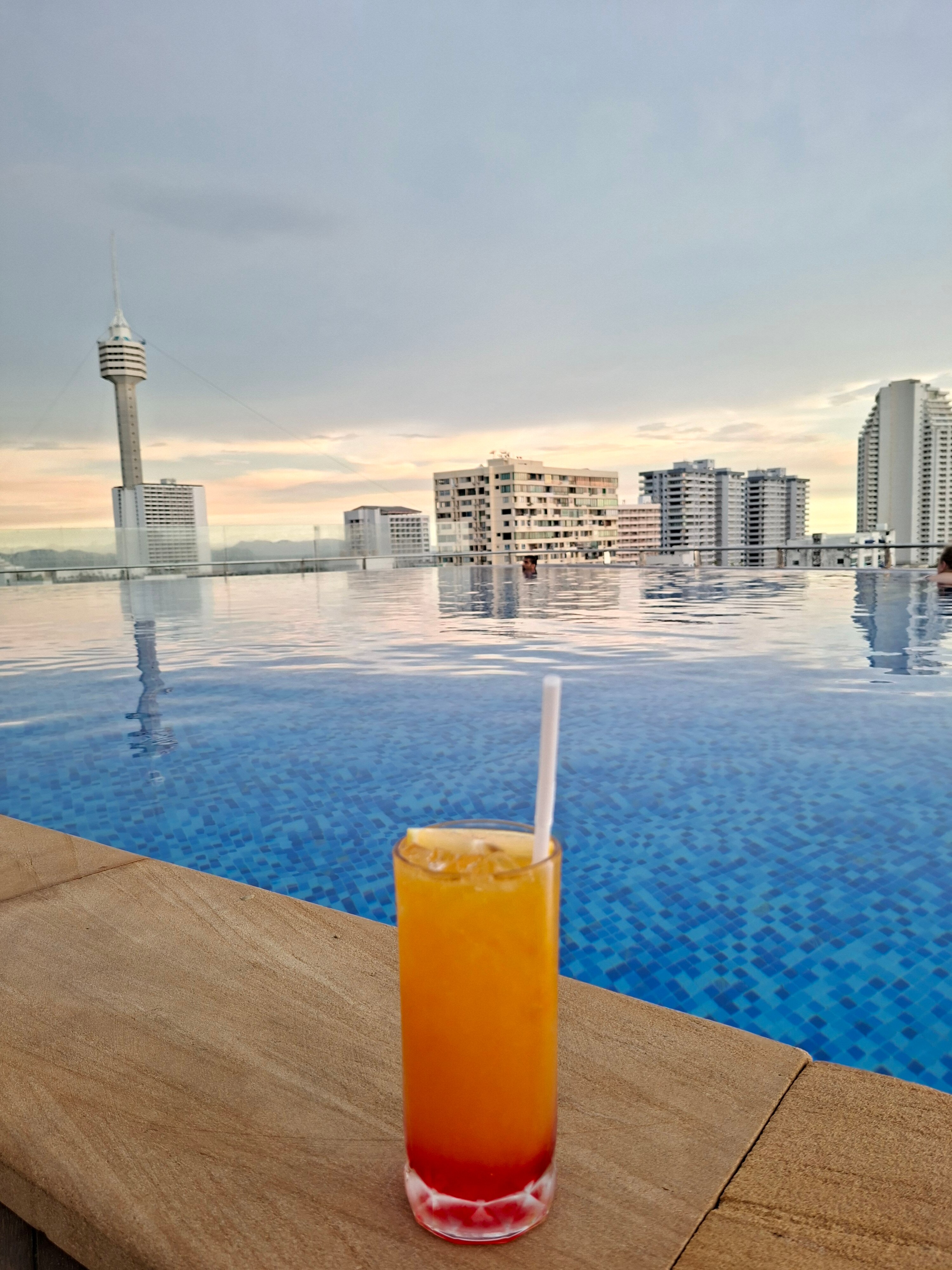 Sirin Exclusive Hotel and Residence-官方