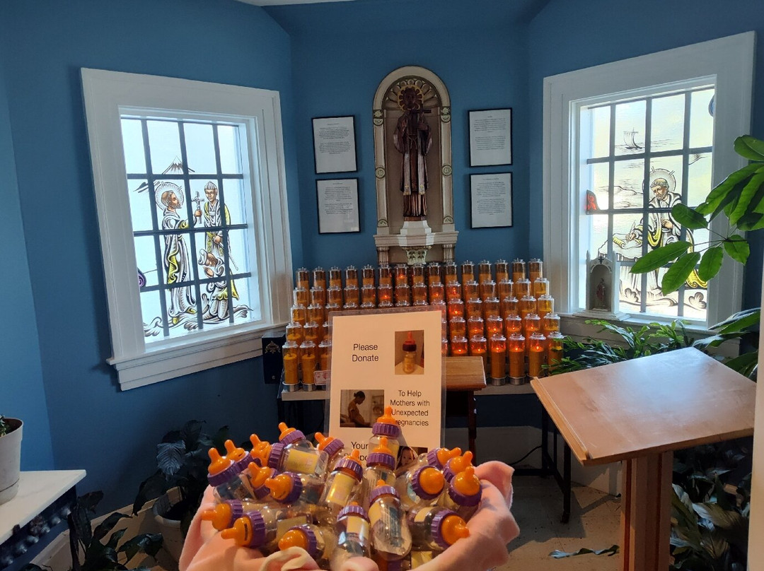 St. Francis Xavier Parish-海恩尼斯必去景点