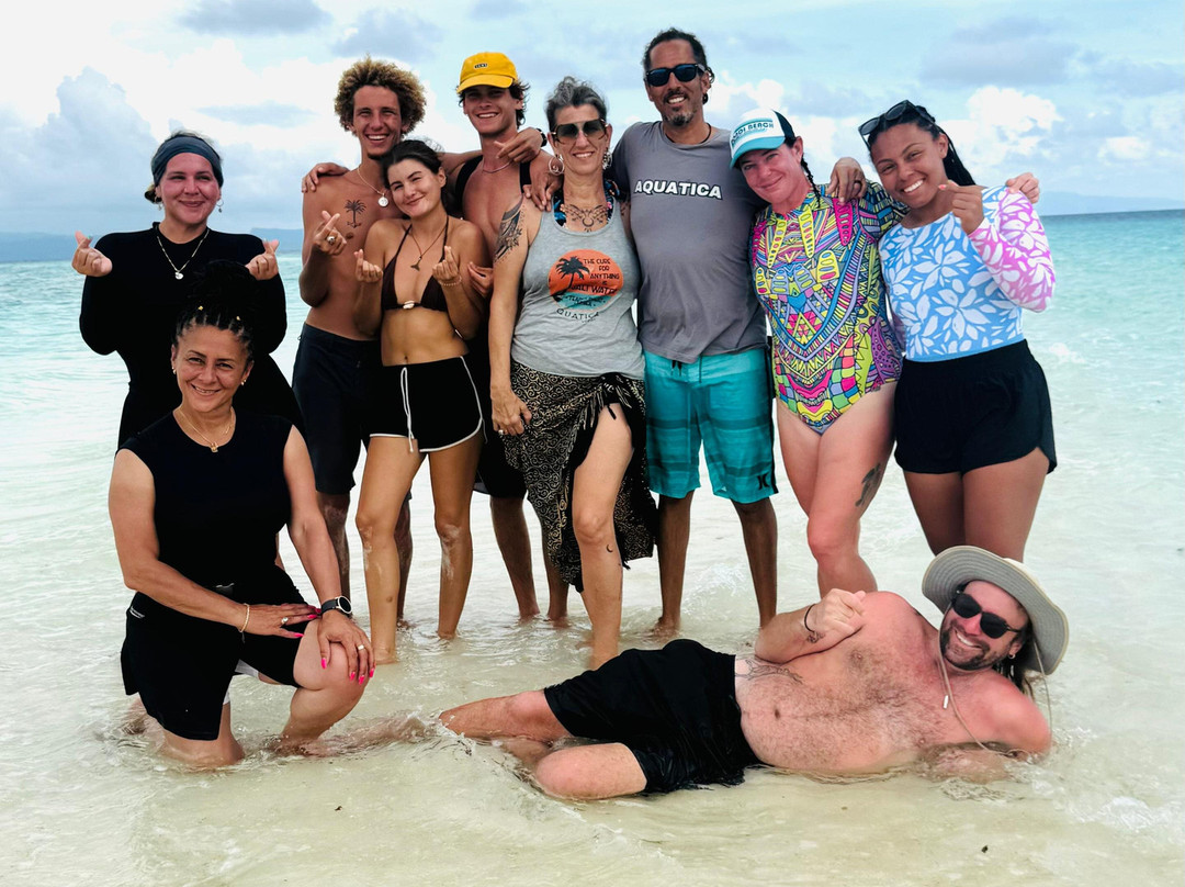 马拉帕酷亚异国岛屿潜水海滩度假村主图