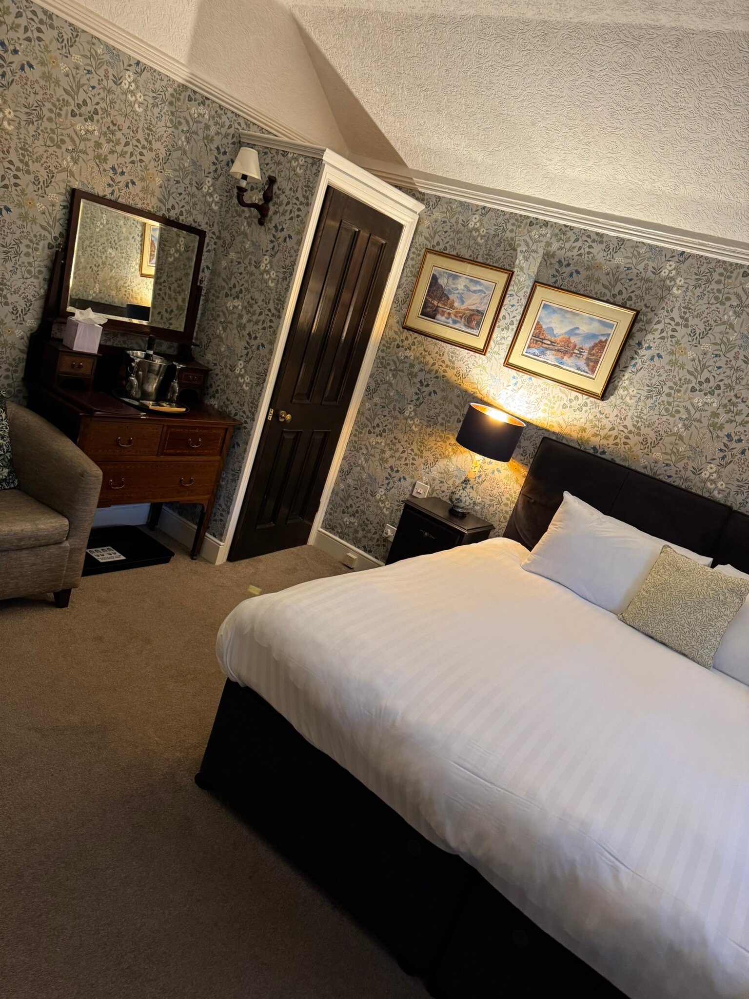 Glen Rothay Hotel-官方