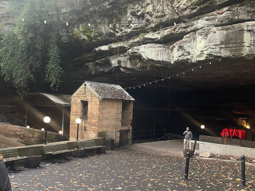 Lost River Cave-鲍灵格林必去景点
